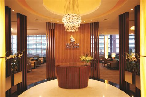 singapore airlines airport lounges